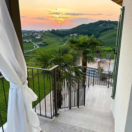 Ca' S Lorenz - A Luxury 100m2 In A Chic Vineyard *